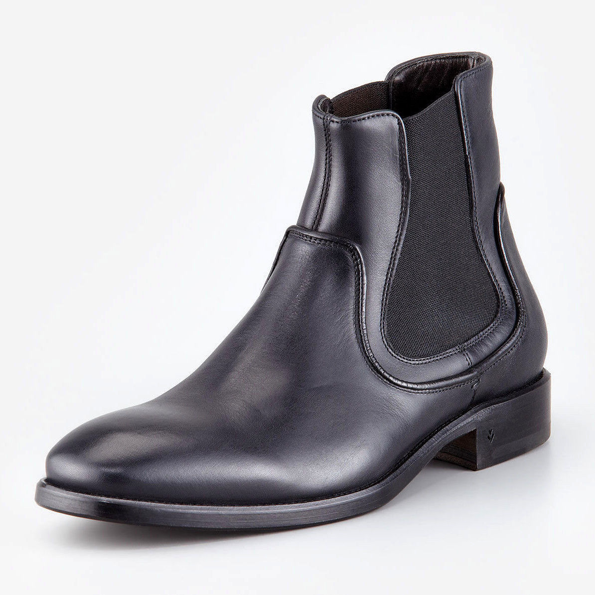 chelsea boots with wooden sole