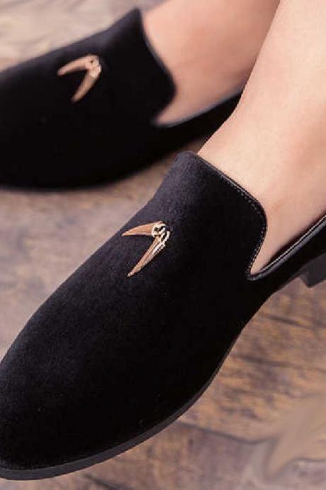 Gorgeous Black Velvet Pull On Embroidery Men Loafer Wedding Shoes