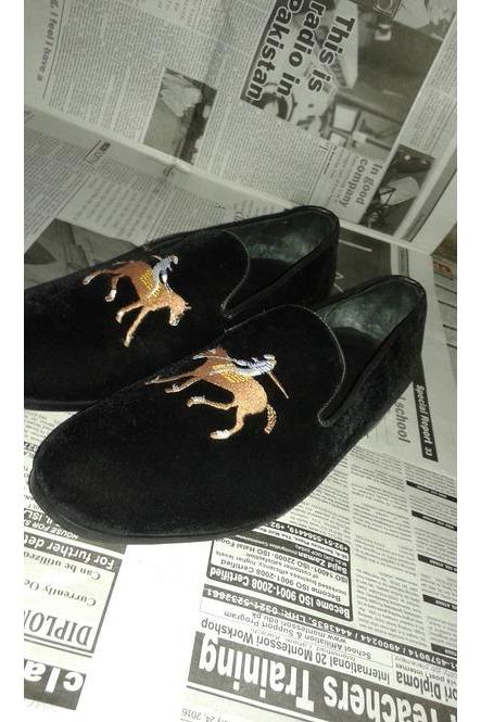 Horse Riding Black Velvet Embroidery Pull On Loafer Suede Leather Customize Men's Party Shoes